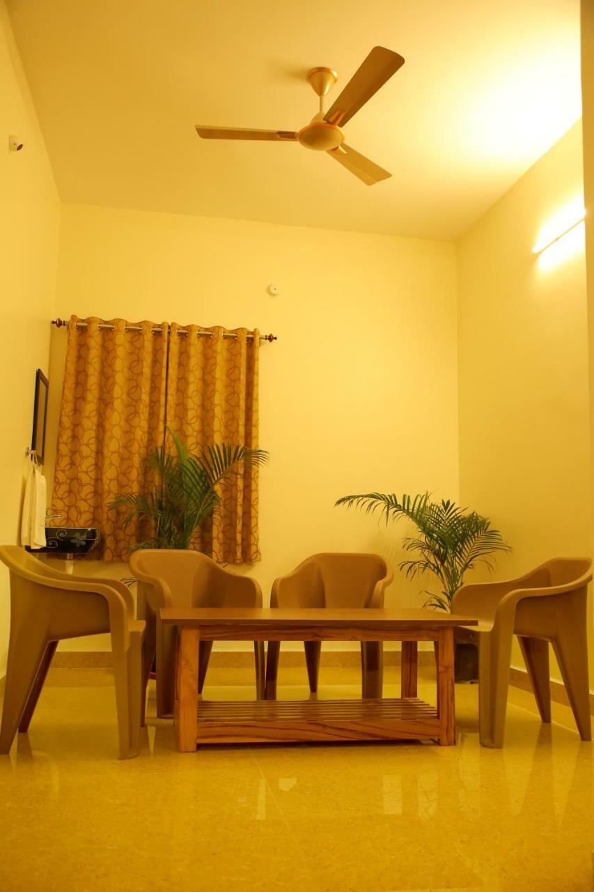 Bhavana Homestay Tirupati Exterior photo